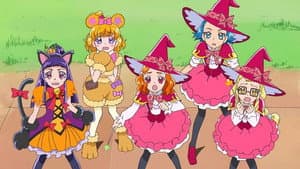 Hôm nay là Halloween! Mọi người hãy cười thật tươi nhé!