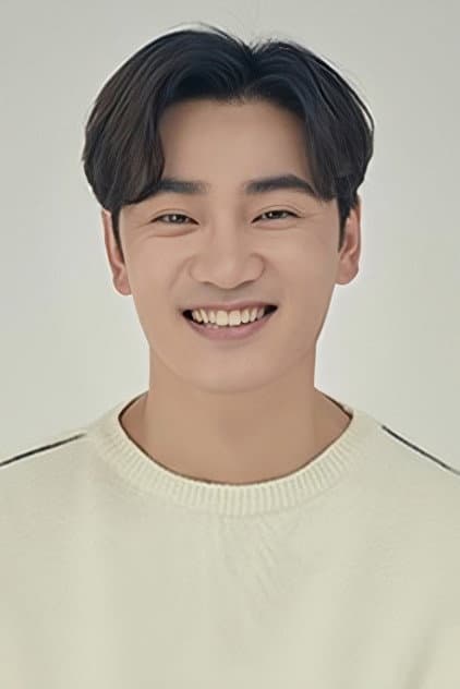 윤석현