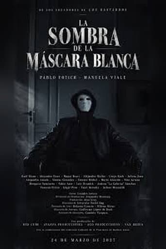 La sombra de la máscara blanca